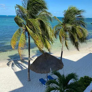 Tropical Apartment Cancun
