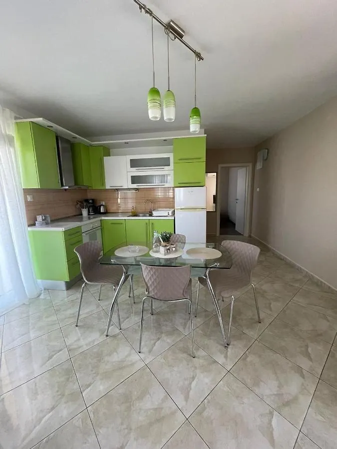 Apartments Belmat Trogir 0*,