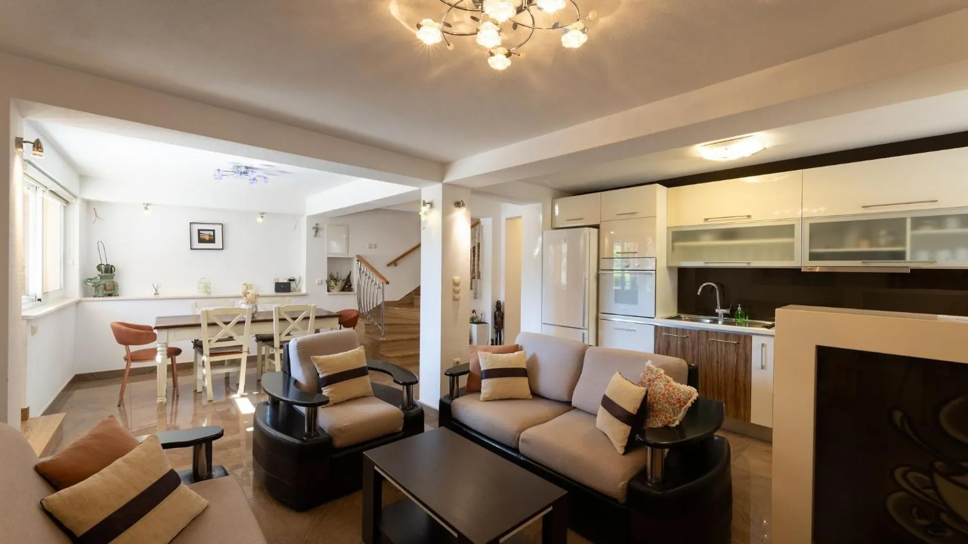 Apartments Belmat Trogir Kroatien