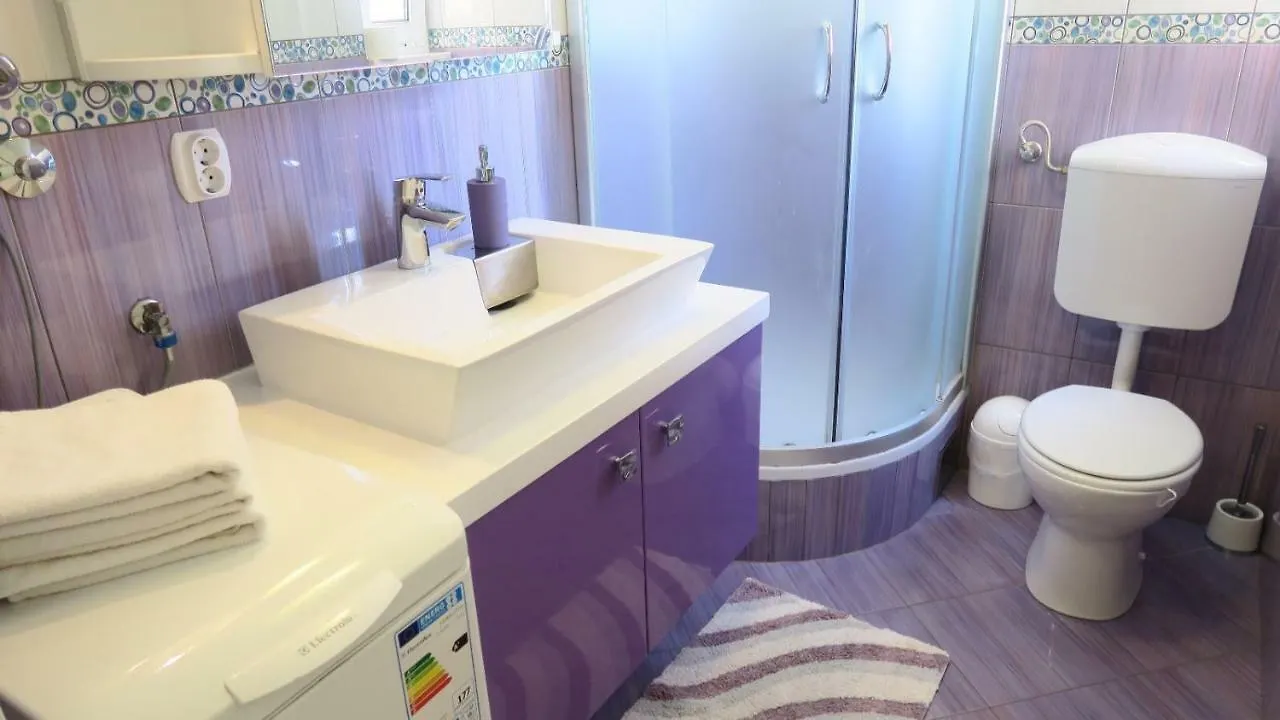 Apartments Belmat Trogir 0*,  Kroatien