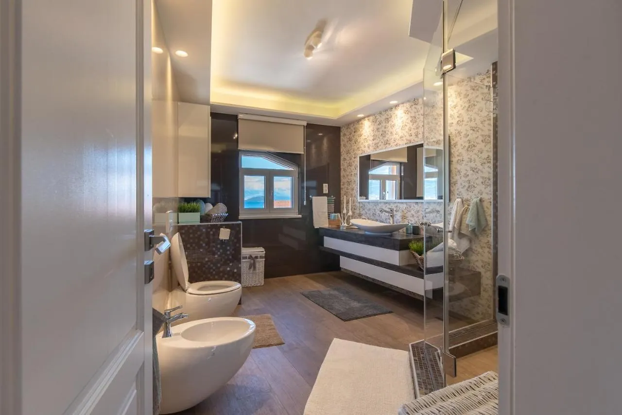 Apartments Belmat تروغير كرواتيا
